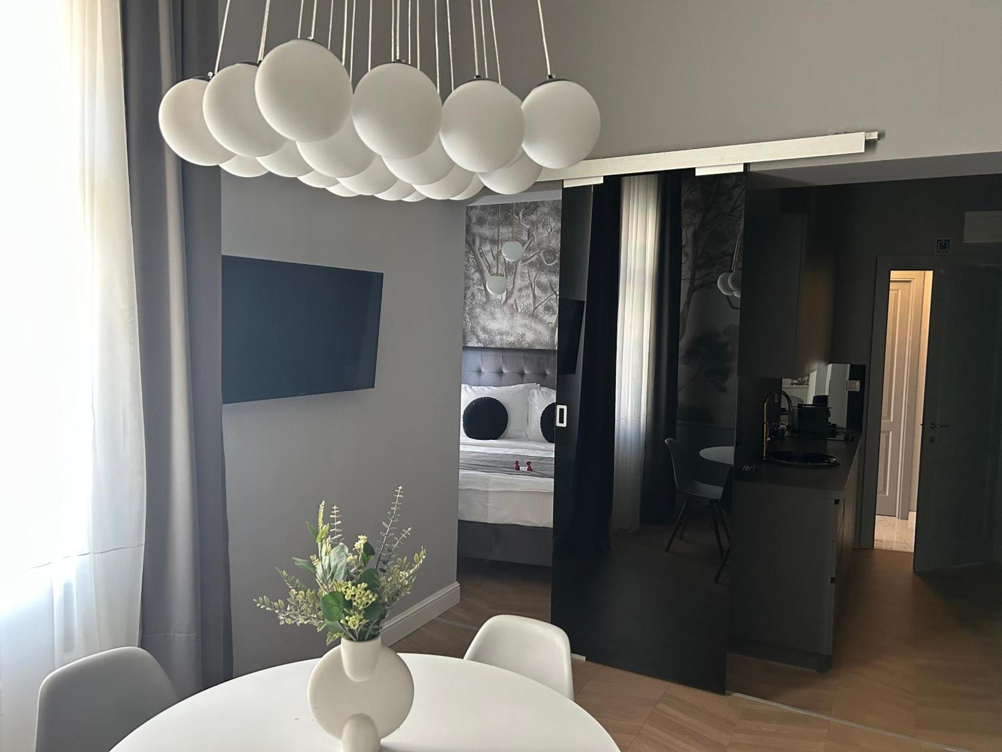 Mint Boutique Studio Apartments 자그레브 외부 사진